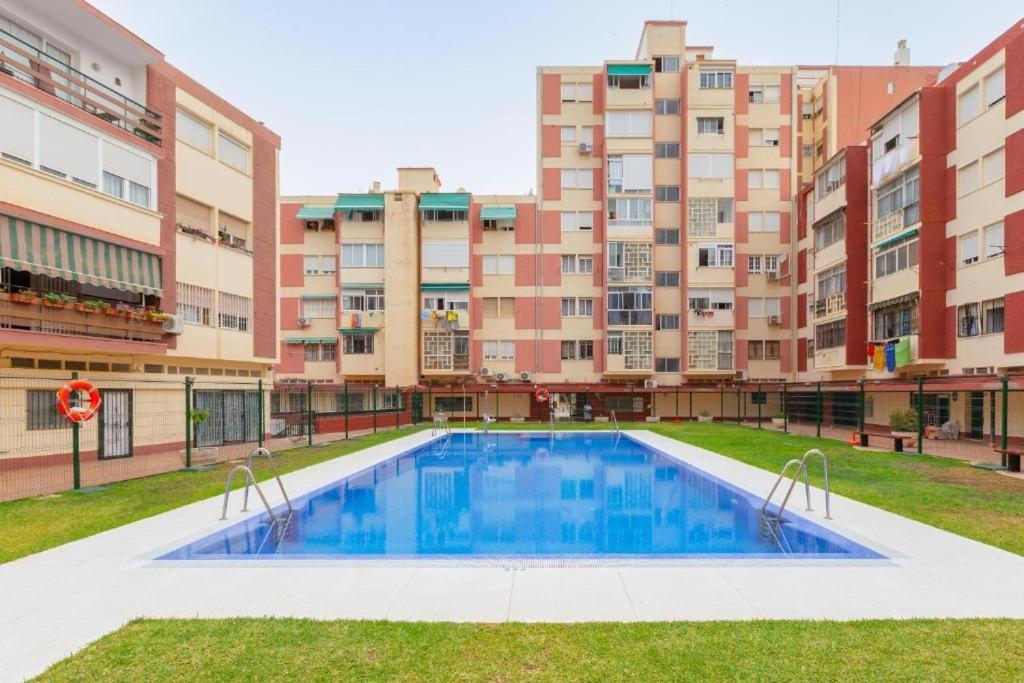 Love Home - Recien Reformado, Piscina, Playa A 10 Minutos, Centro A 5 Minutos 托雷莫利诺斯 外观 照片