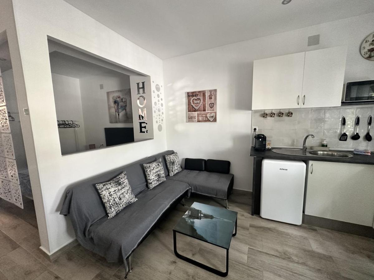 Love Home - Recien Reformado, Piscina, Playa A 10 Minutos, Centro A 5 Minutos 托雷莫利诺斯 外观 照片